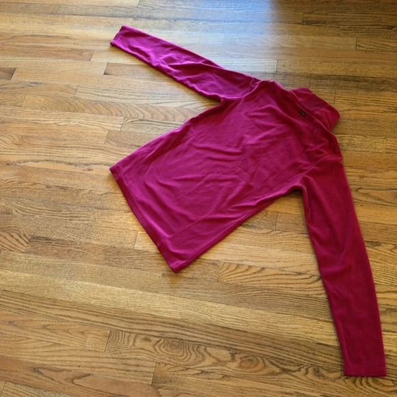 Columbia Fuchsia long sleeve fleece 1/4 zipper Small - Picture 10 of 10